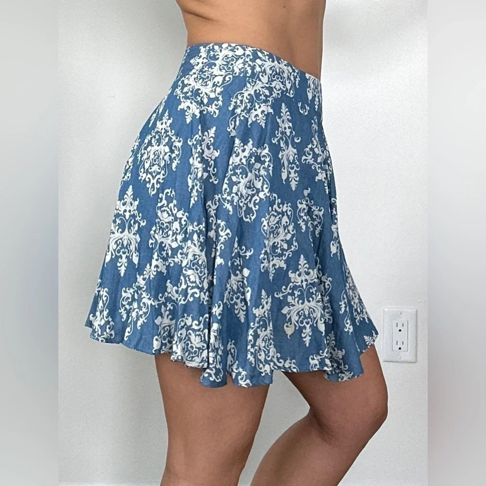 LF Mika & Gala Skirt blue with white embellishments size M - Picture 8 of 8